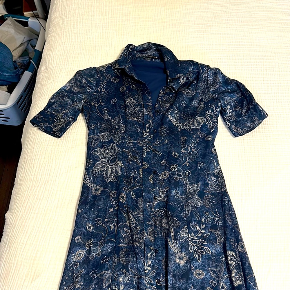Eli tahari blue paisley flower dress gorgeous color and sheen